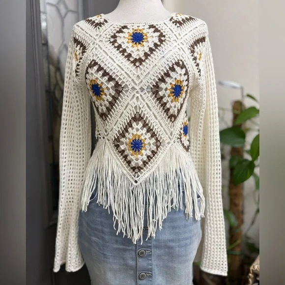 Wild Moss Cream Crochet Granny Square Flared Long Sleeve Fringe Top. | Size XL - Picture 1 of 9
